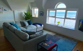 Sound Of The Sea - Penthouse In Portrush